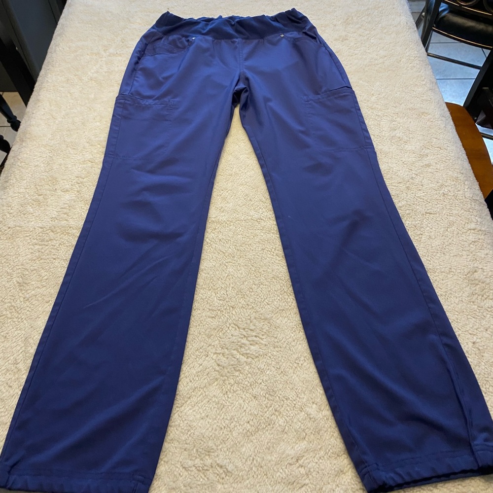 Cherokee Infinity scrub pants. Navy blue. Size small.